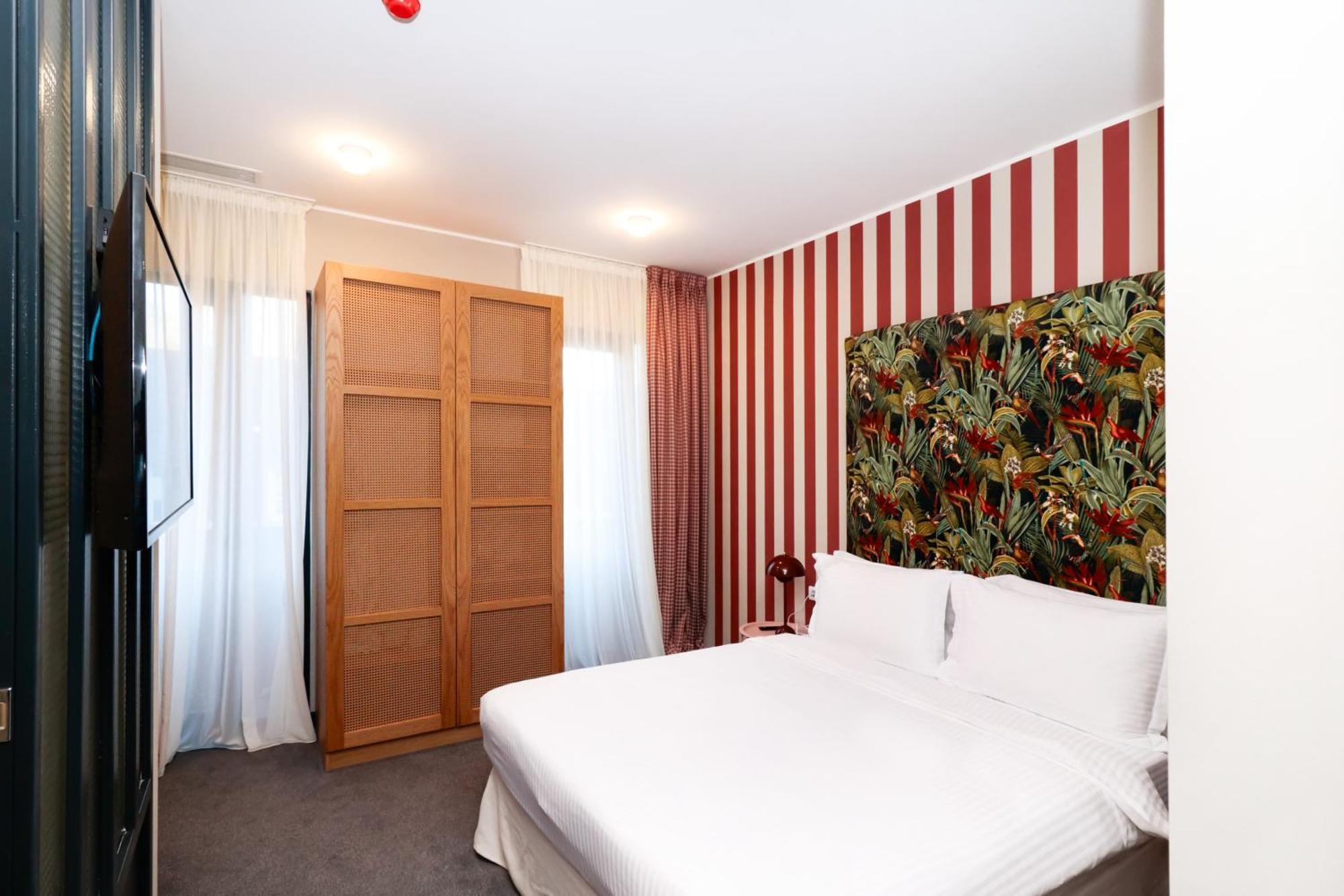 Margot Sololaki Hotel Tbilisi Exterior photo