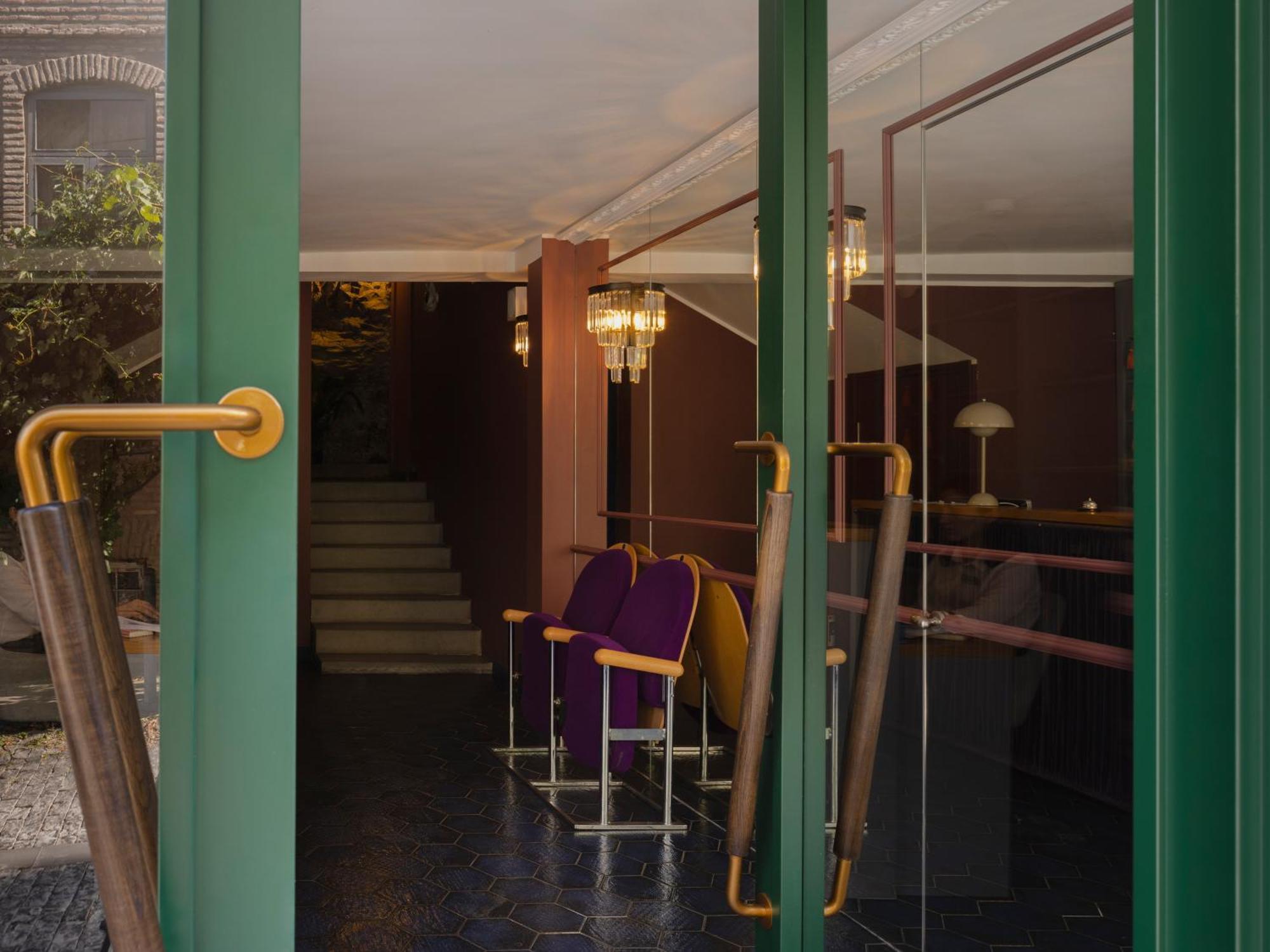 Margot Sololaki Hotel Tbilisi Exterior photo